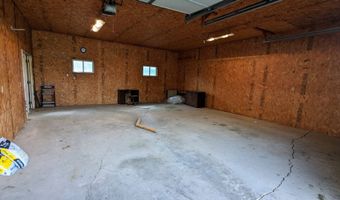 904 Guthrie St, Adair, IA 50002