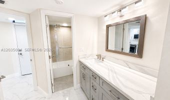 3301 N Country Club Dr 305, Aventura, FL 33180