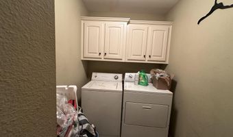 1528 Brookshire Dr, Benton, AR 72019