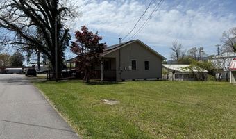 15 5th St, Andrews, NC 28901