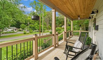 1900 Arnold Dr, Charlotte, NC 28205