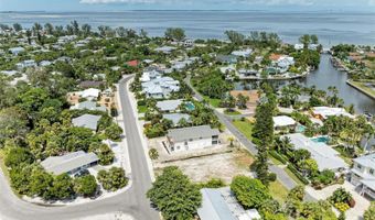 136 CRESCENT Dr, Anna Maria, FL 34216