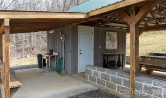 Tyler Lane, Bakersville, NC 28705