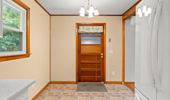 9 Pine Acres Rd, Allenstown, NH 03275