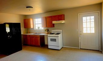 2821 Oak Dr, Amarillo, TX 79107
