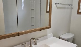 614 Bell Ct, Algona, IA 50511
