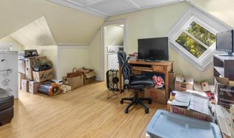 25 Winter St, Bangor, ME 04401