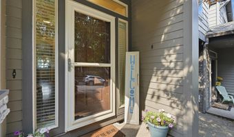 15107 SW CANYON WREN Way, Beaverton, OR 97007