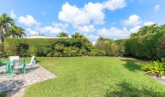401 French Royale Cir, Atlantis, FL 33462
