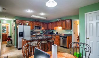 107 Sunrise Cv, Batesville, MS 38606