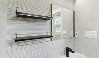 6407 KIRBY Rd, Bethesda, MD 20817