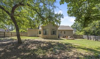 1002 Fair Oaks Ln, Apex, NC 27502