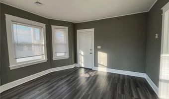 70 Oliver St 3f, Bristol, RI 02809