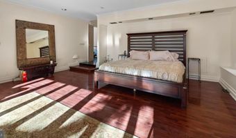 2639 GREENBRIAR Ln, Annapolis, MD 21401