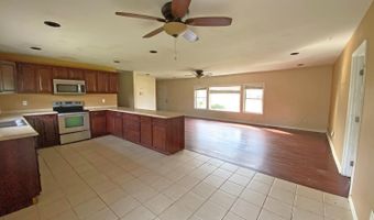 1858 Stivers Rd, Aberdeen, OH 45101
