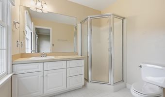 206 VERNET Dr, Hockessin, DE 19707