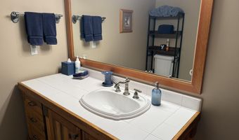 2405 S Lower Boulder Rd, Boulder, UT 84716