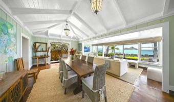 1414 Mokulua Dr, Kailua, HI 96734