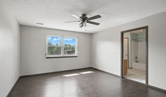 21059 Lawrence 2072, Ash Grove, MO 65604