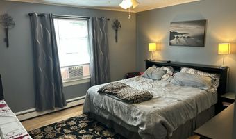 34 Sixth St, Auburn, ME 04210