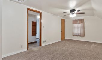 1107 N 13th St, Beatrice, NE 68310
