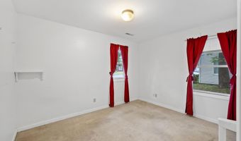 56 Miracle Ln, Albany, NY 12211
