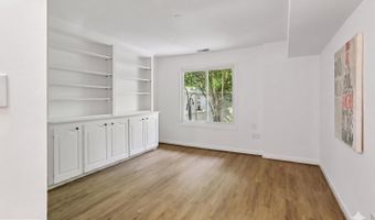 5222 POOKS HILL Rd #E-31, Bethesda, MD 20814