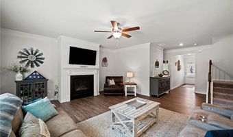 137 Lynwood Ln, Ball Ground, GA 30107