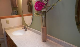 855 N High Point Rd 855, Madison, WI 53717