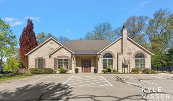 892 Bridge Crest Dr SE, Ada, MI 49301