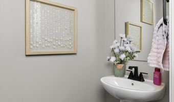 7797 Promontory Dr, Alexandria, KY 41001