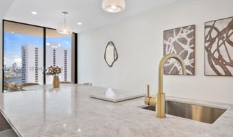 19355 Turnberry Way 19F, Aventura, FL 33180