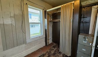 806 7th Ave, Britton, SD 57430