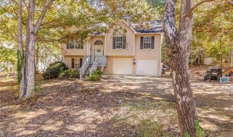 156 DOGWOOD GLEN Dr, Aragon, GA 30104