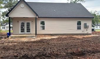 226 Edgewood Dr, Bainbridge, GA 39819