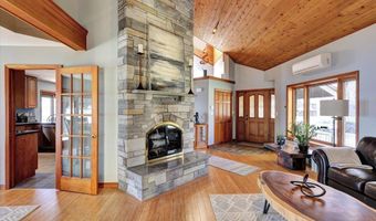 1360 Windmill Point Rd, Alburgh, VT 05440