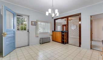 4 Long St, Barre, VT 05641