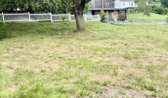 122 E 25th Ave, Altoona, PA 16601