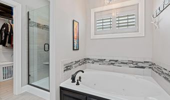 22796 Big Oak Dr, Athens, AL 35613