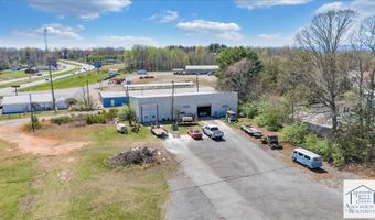 11009-11 Virginia Ave, Bassett, VA 24055