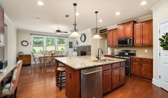 106 Vinings Xing, Belton, SC 29627