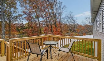 46 Lilyana Way, Cranston, RI 02920