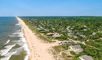 11 Devon Rd, Amagansett, NY 11930
