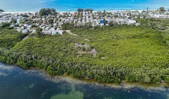 2917 AVENUE C, Holmes Beach, FL 34217