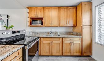46-232 Kahuhipa St A205, Kaneohe, HI 96744
