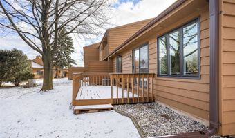 913 E WINDFIELD Pl, Appleton, WI 54911