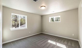 7587 E Duke Ln, Athol, ID 83801