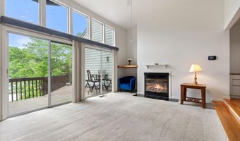 13 RIDGE Ct, Basye, VA 22810