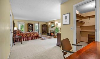 1724 Chatham Ave, Arden Hills, MN 55112