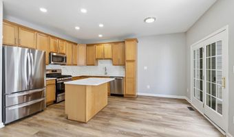 43391 FRENCHMANS CREEK Ter, Ashburn, VA 20147
